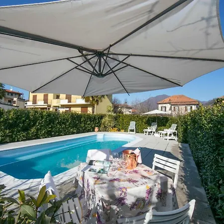 Apartment Quicchio Sleeps 4 Pool *