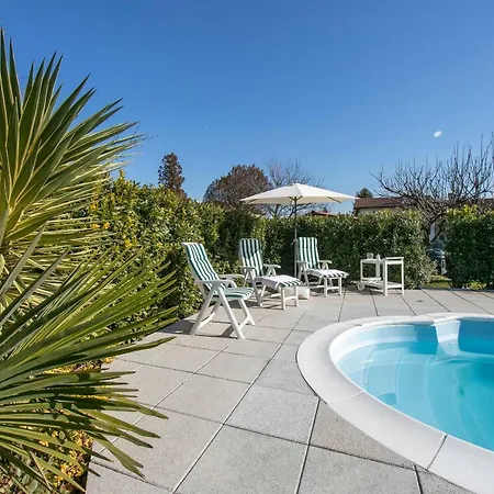 Quicchio Sleeps 4 Pool Apartment Reno Di Leggiuno